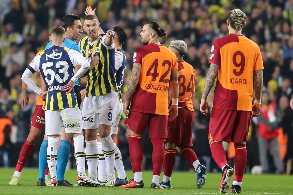 Fenerbahçe Galatasaray Süper Lig Derbi Maçı Hangi Kanalda Saat Kaçta